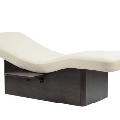 Vismaya Chaise Lounger with shelf